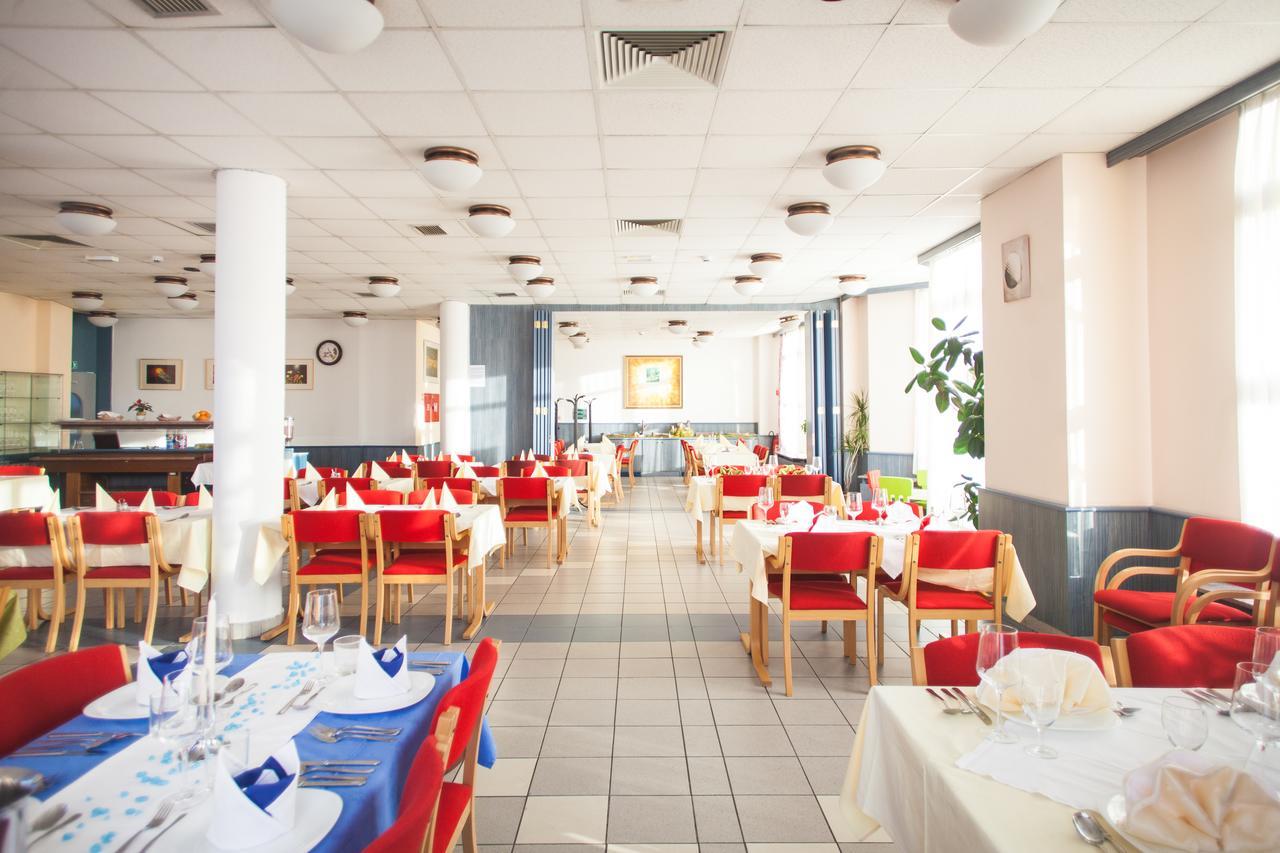 Hotel Dravograd Экстерьер фото